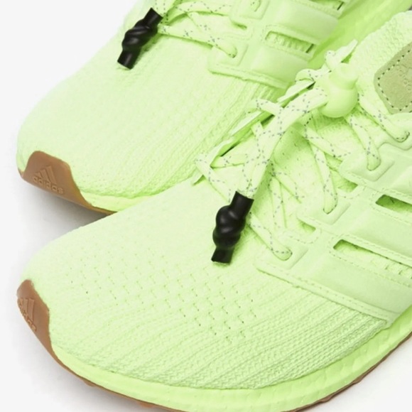 Mens Adidas IVP ULTRA BOOST OG - Picture 4 of 8